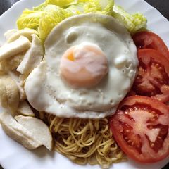 A picture of Lunch.