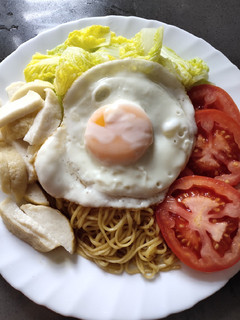 A picture of Lunch.