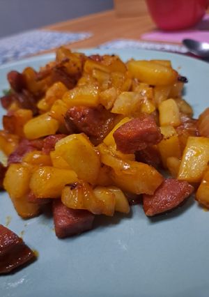 Une photo de Papa con chorizo