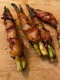 Bbq bacon wrapped asparagus