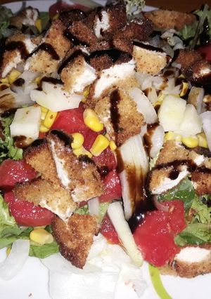 Una foto de Ensalada de Pollo