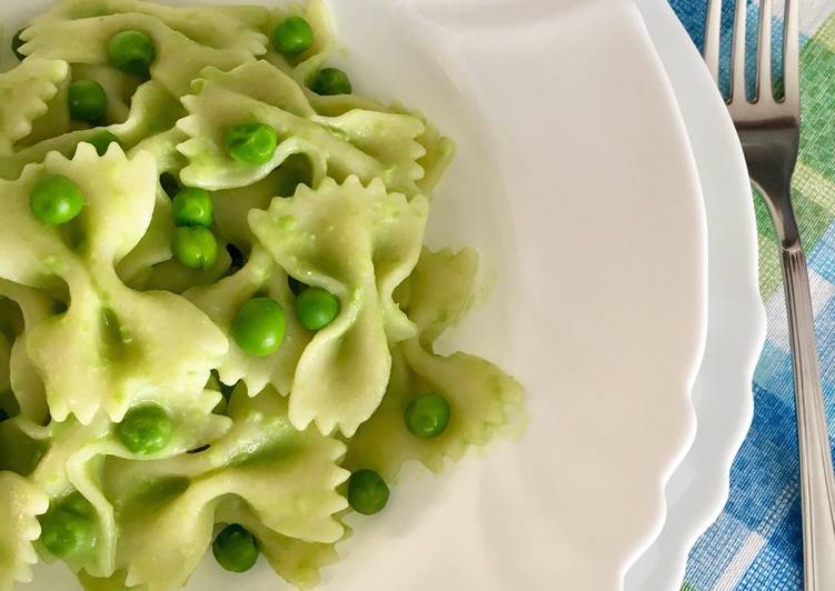 Pasta con purea di piselli