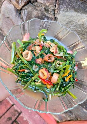 Foto resep Kangkung Cumi Oseng