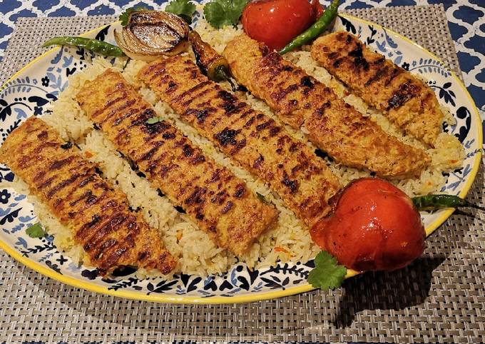 Persian Kababs with saffron rice (kebob Tabei)