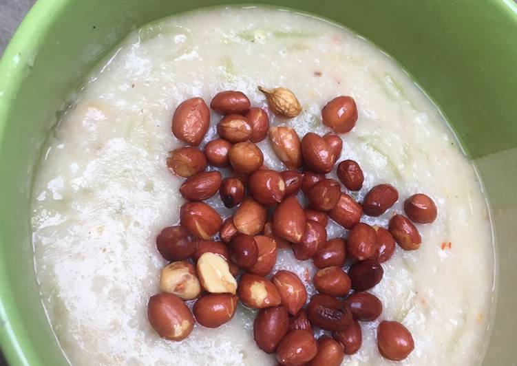 Cara Menghidangkan Bubur nasi pedas praktis Anti Ribet!