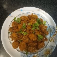 A picture of Gujarati muthiya.