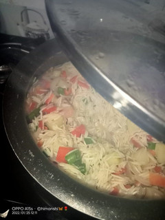 वेज पुलाव (veg pulao recipe in Hindi) रेसिपी मुख्य फोटो