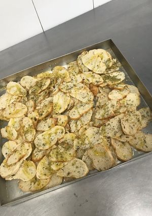 Foto principal de Láminas de pan tostado