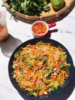 Hình của món Gỏi sứa.