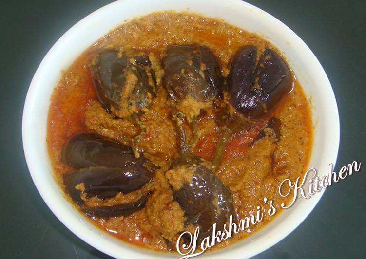 Everyday Fresh Gutti Vankaya Kura (Stuffed Brinjal Curry)