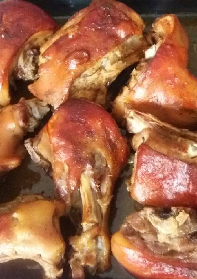 Una foto de Cochinillo al horno