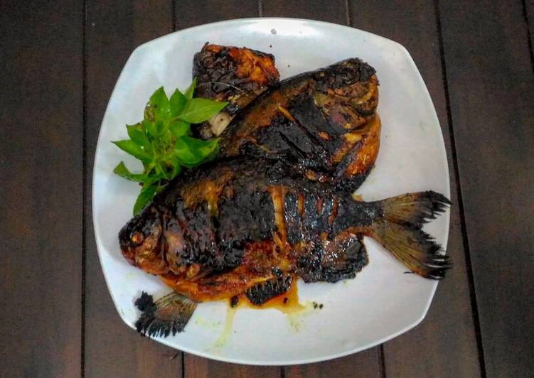 Langkah memasak Ikan Bawal Bakar (Teflon), Lezat Sekali