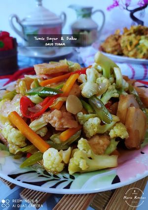 Foto resep Tumis Sayur Bakso Saus Tiram