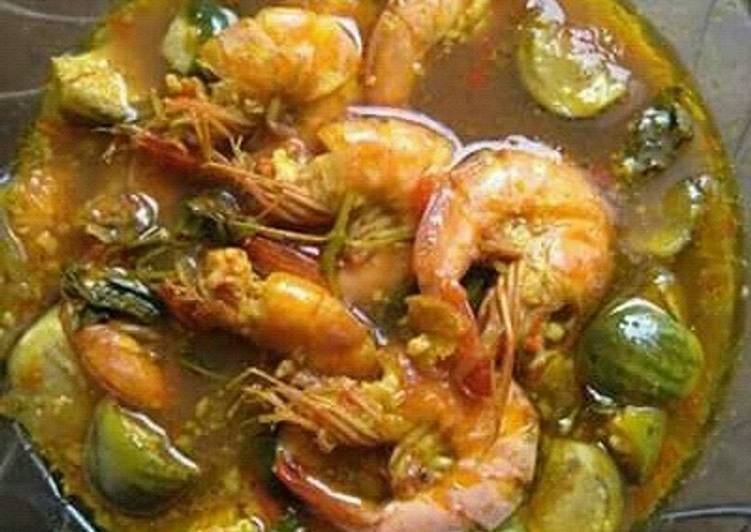 Langkah Mudah untuk Membuat Udang Kuah Asam Pedas yang Enak