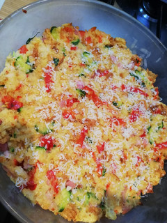 Foto di Schiacciata di pane al forno 🥒🌶️🥘