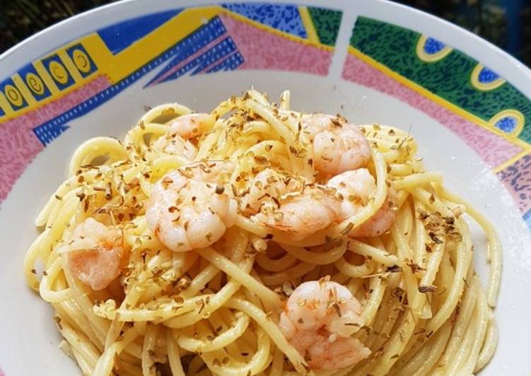 Resep Aglio e olio ala chef yessy yang Enak