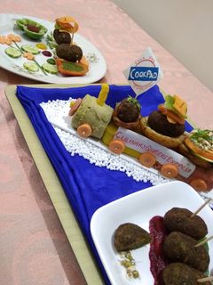 ફણગાવેલા કઠોળ ના રોલ્સ રેસીપી મુખ્ય ફોટો