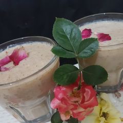 Apple & Dates Shake Recipe A picture of Apple & Dates Shake Recipe.