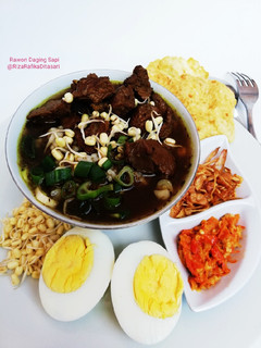 Foto resep Rawon Daging Sapi #FF