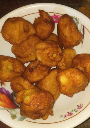 A picture of Akara.