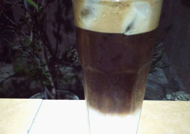 Resep Baru Ice coffe milk shake Praktis Enak