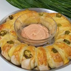 A picture of Pizza bread.