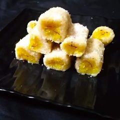 A picture of Amrut Roll.