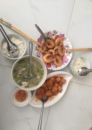 Hình của món Tôm rim mặn ngọt.