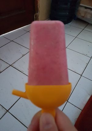 Foto resep Strawberry Banana Popsicle Simple