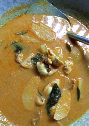 Foto resep Cumi kentang kuah kuning