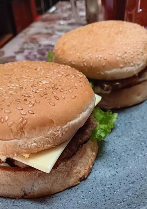 Foto resep Beef Patty (daging pipih isian burger)