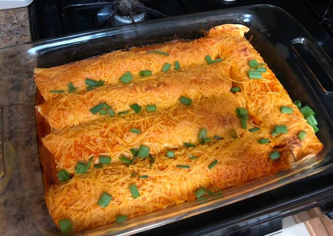 Simple Way to Prepare Homemade Buffalo Chicken Enchiladas