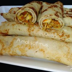 A picture of Crepe rolls.