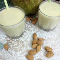 A picture of Mango smoothie.