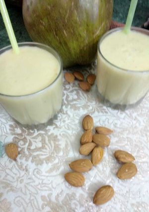 A picture of Mango smoothie.