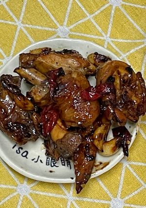 蒜頭辣炒雞肉 的食譜成品照片