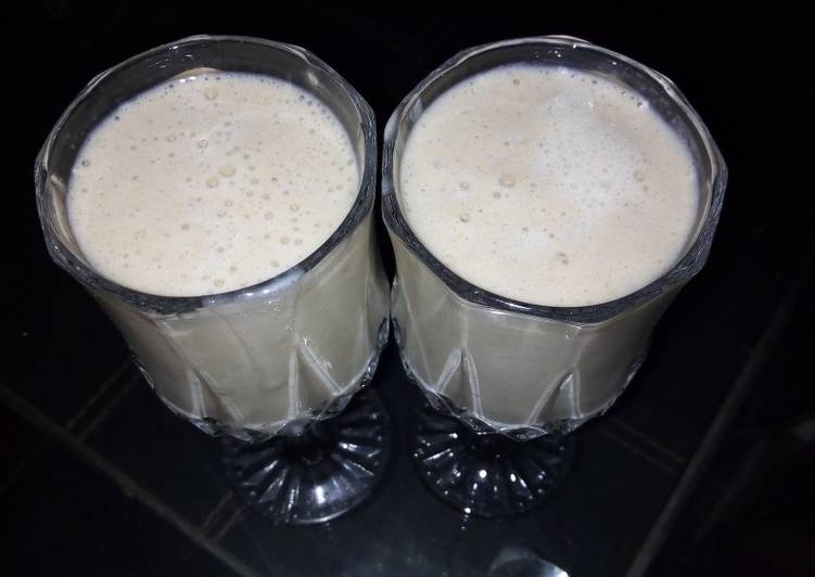 Guide to Make Banana smoothie in 21 Minutes for Beginners