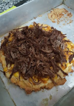 Una foto de Pizza con base de coliflor