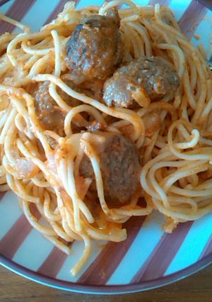 A picture of Pasta meatballs.
