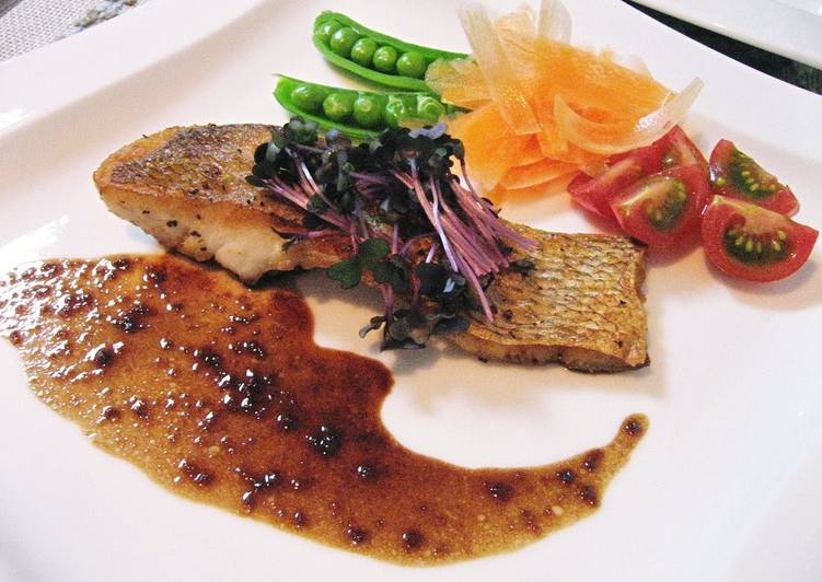 How to Prepare Favorite Sea Bream Pan Fried in Butter with Balsamic Vinegar and Yuzu Pepper Sauce