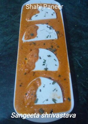 A picture of Shahi paneer.
