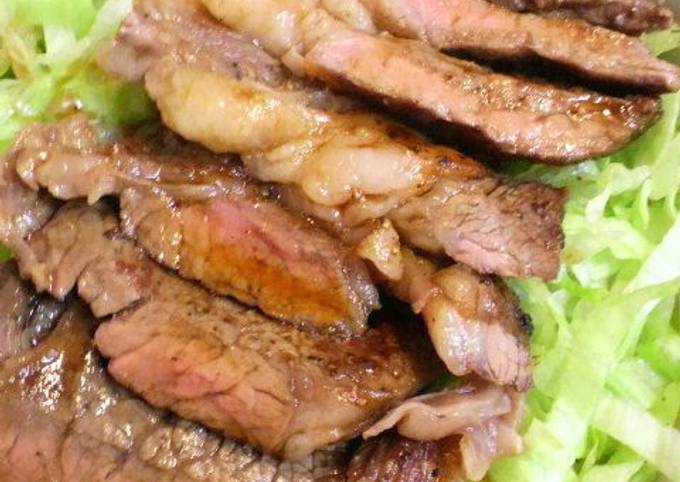 Simple Way to Make Homemade Umami-Filled but Inexpensive Beef Steak Bowl