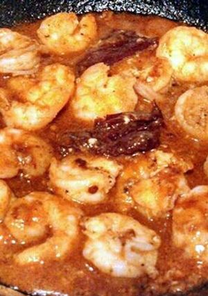 A picture of Camarones Ala Diabla.