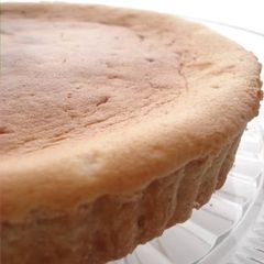A picture of Baked Soufflé Cheese Tart.