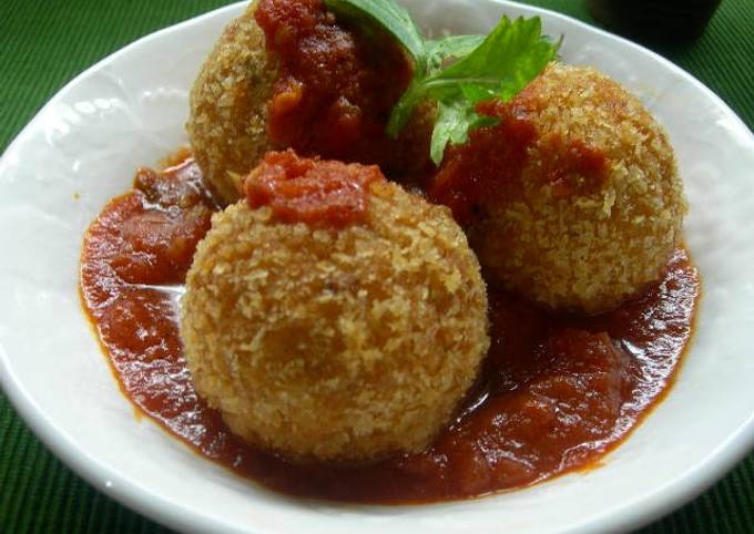 Recipe of Any-night-of-the-week Naples Style Rice Croquettes (Arancini)