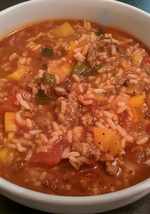 A picture of Stuffed Pepper Soup.