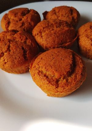 A picture of Almond butter muffins.