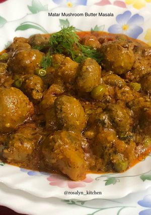A picture of Matar Mushroom Butter Masala.
