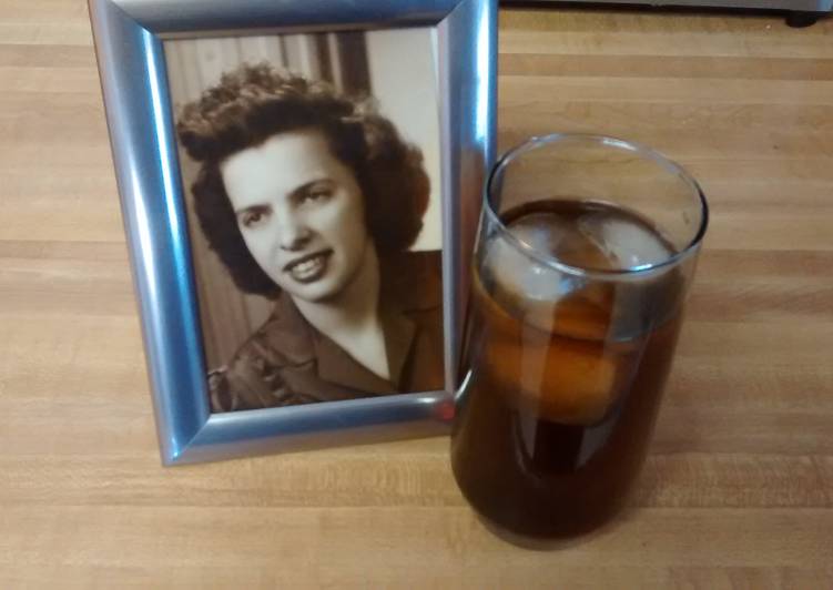 Recipe of Award-winning TL &#39;s Plantation Almond Iced Tea