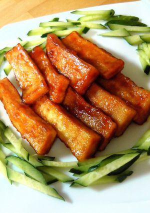 A picture of Koya Dofu Chinese-Style Appetizer.